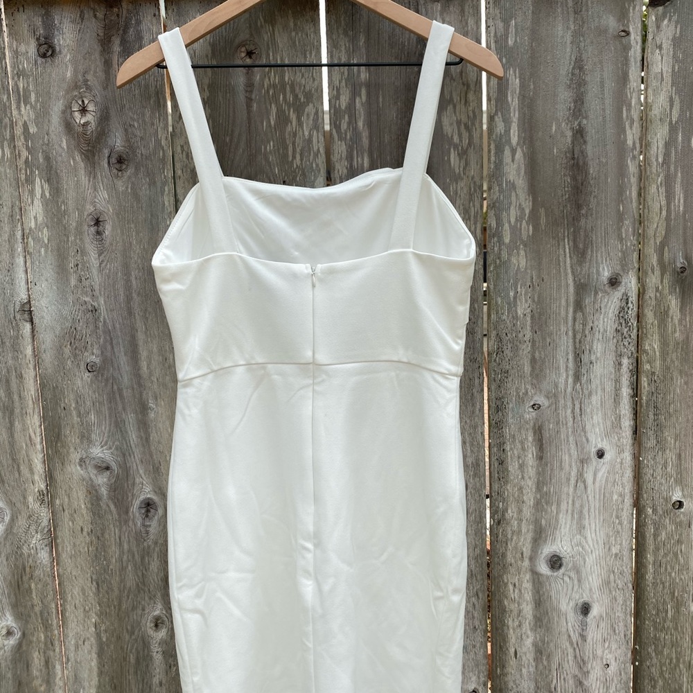 White square-neck bodycon dress, Size M